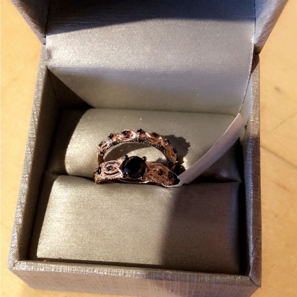 1-3/8 CT. T.W. Enhanced Black Diamond Vintage-Style Bridal Set in 10K Rose Gold